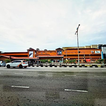 Bandar Melaka Family Bungalow Private Pool Bbq Wifi Netflix Bagian luar foto