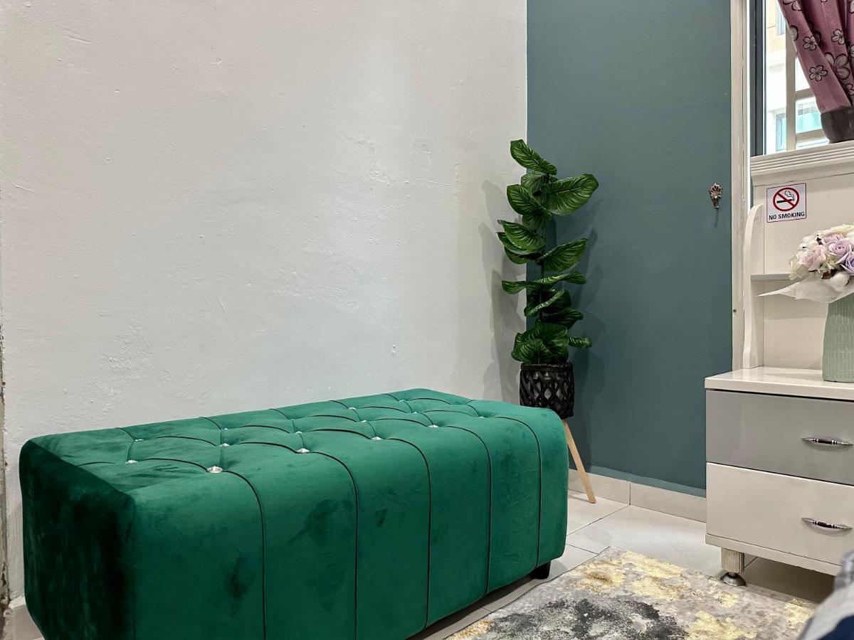 Bandar Melaka Family Bungalow Private Pool Bbq Wifi Netflix Bagian luar foto