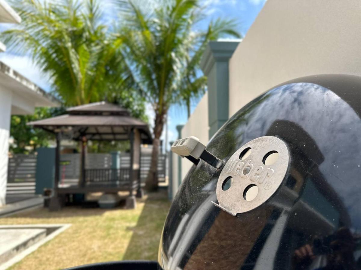 Bandar Melaka Family Bungalow Private Pool Bbq Wifi Netflix Bagian luar foto